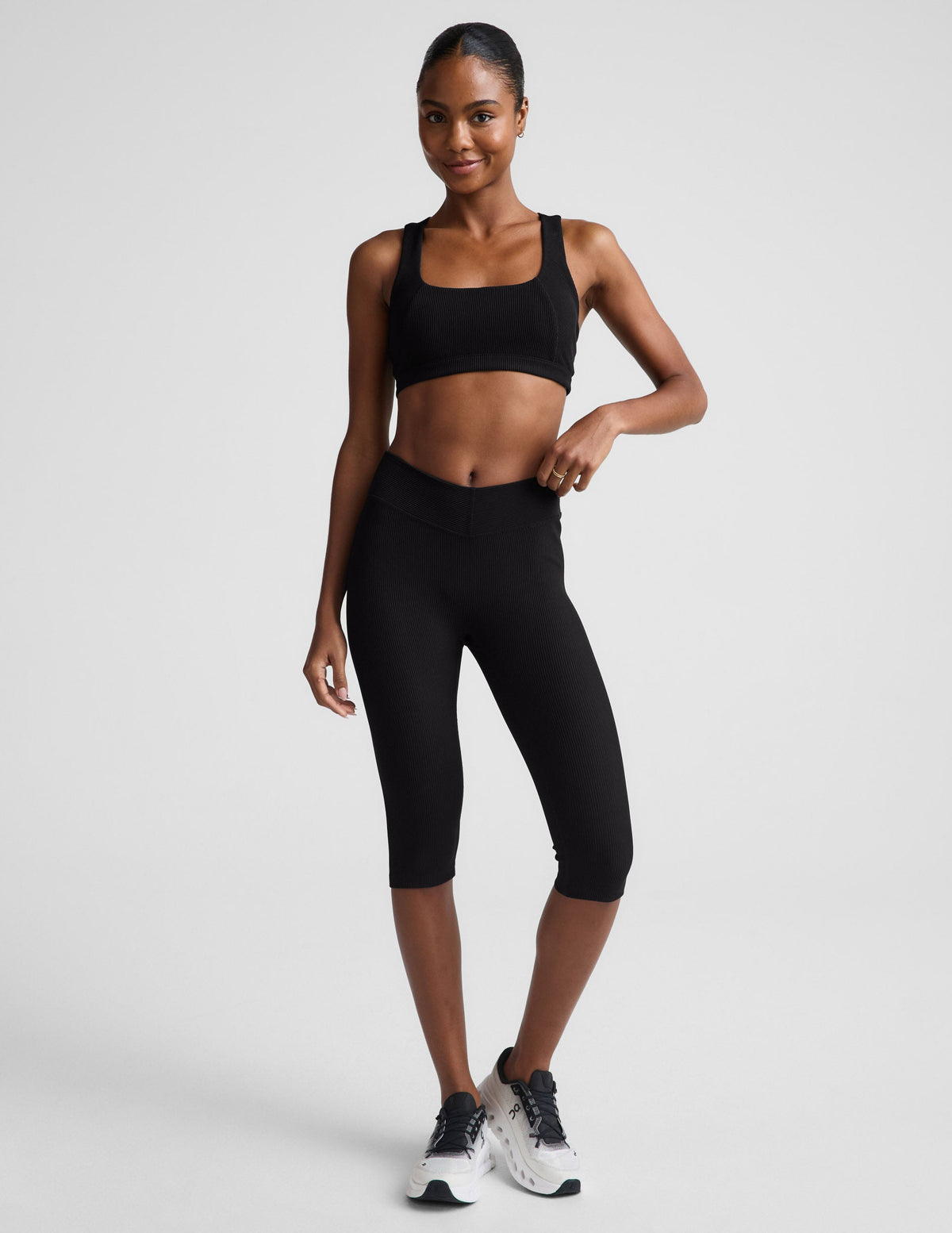 Impulse Ribbed V-Waist Pedal Pusher Legging