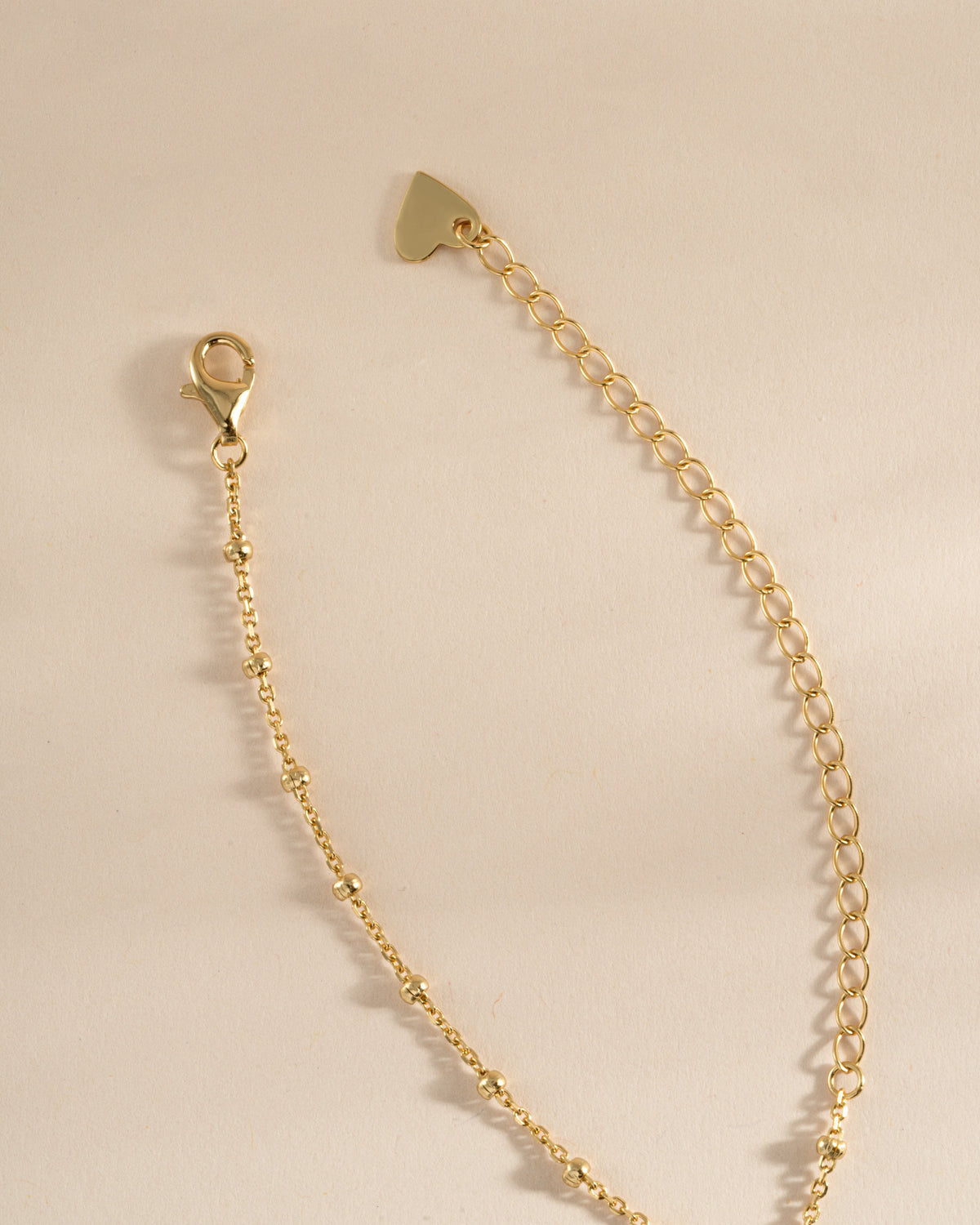 Dangling Tear Drop Necklace