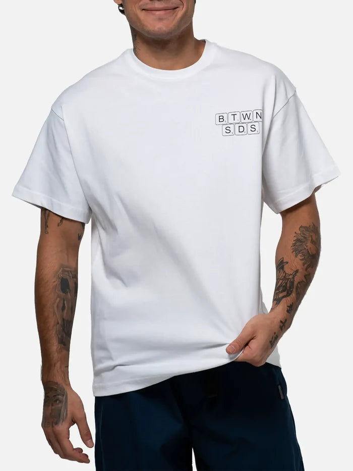 BETWEEN SIDES GT-Words T-Shirt - White - T-Shirts T-SHIRT