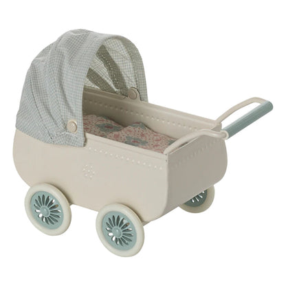 Pram with Baby Mose - Mint