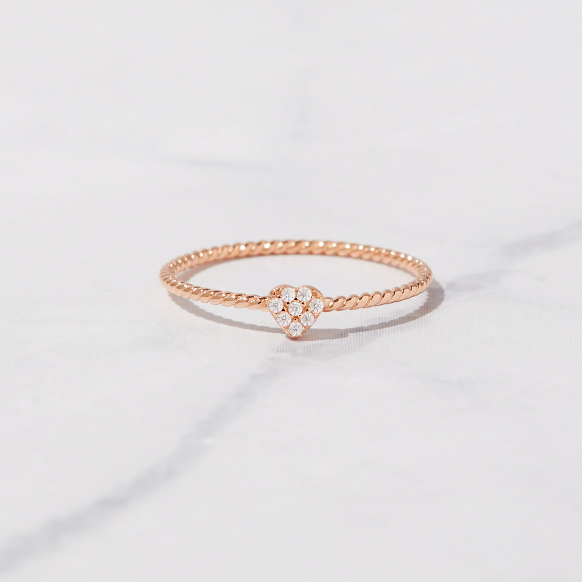 Dainty Heart Ring