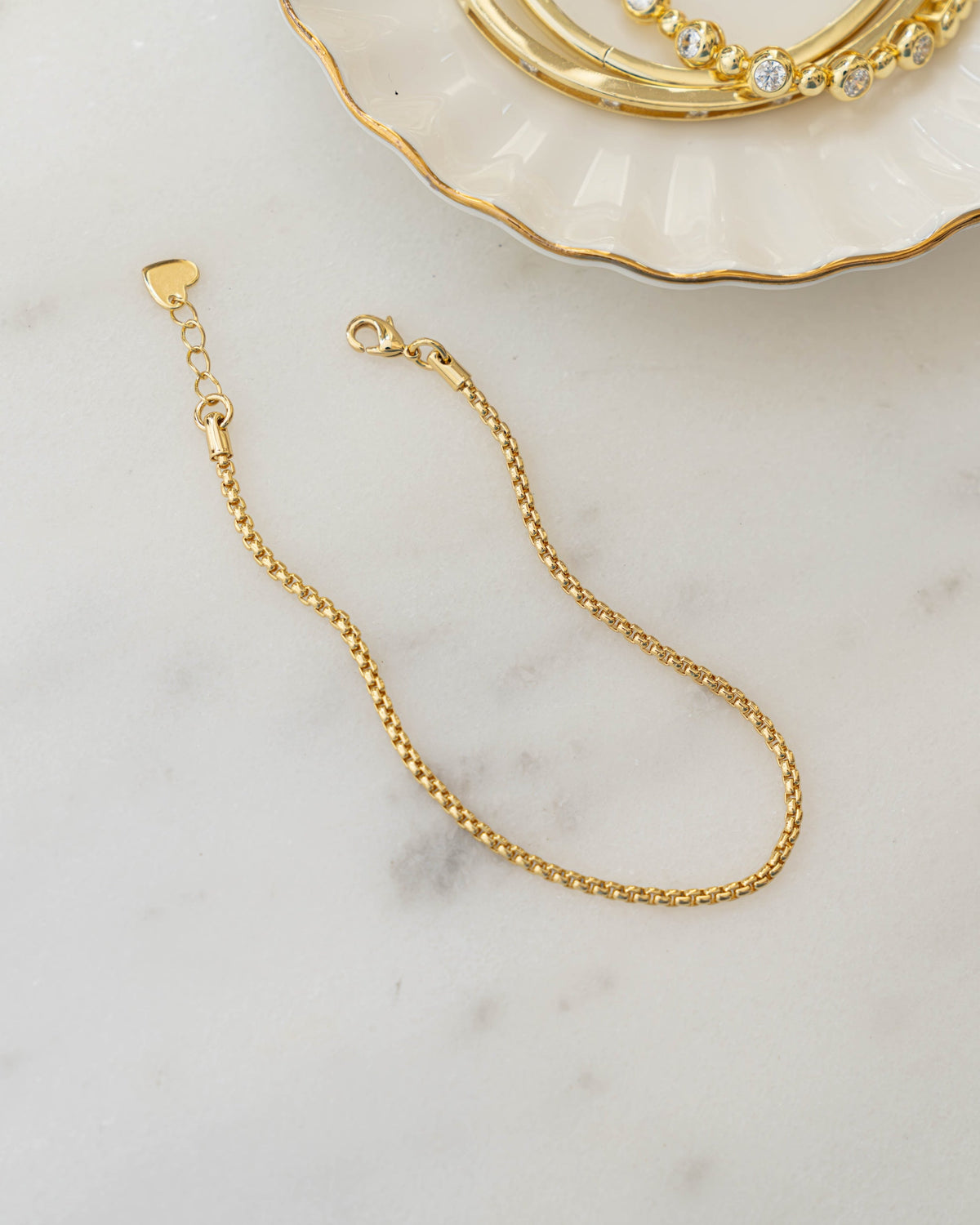 Rounded Box Chain Bracelet