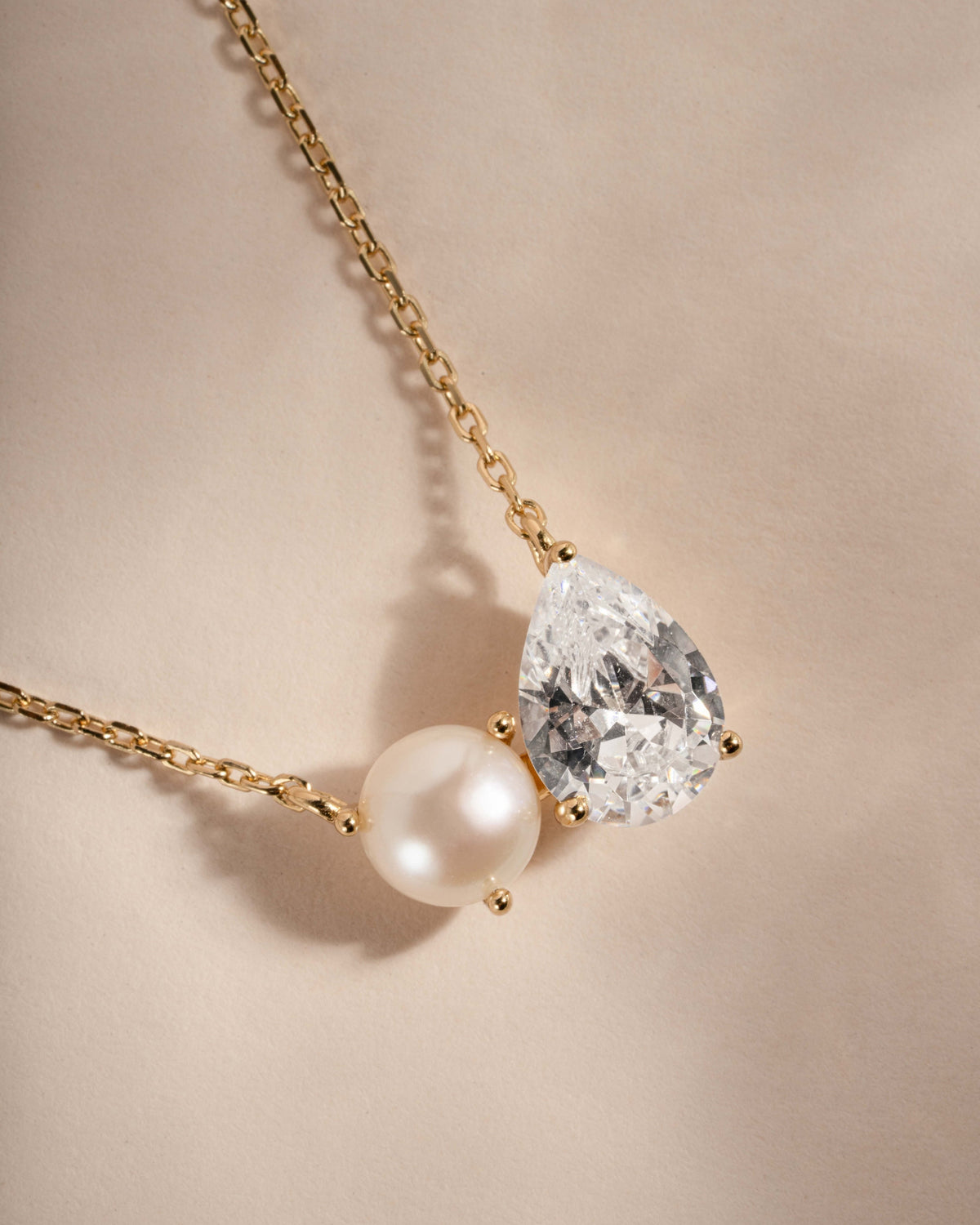 Toi et Moi Pearl Necklace
