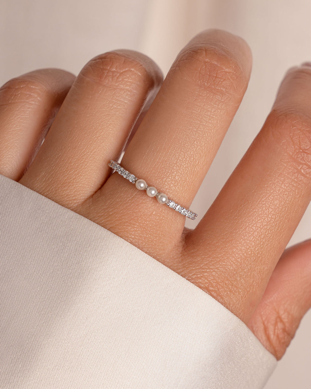 Three Pearl Ring